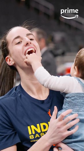 Baby (Indiana)Fever! Caitlin Clark spending time with Katie Lou Samuelson’s baby 🥹 📺: @primevideo, 7pm ET | CC 22 Indiana