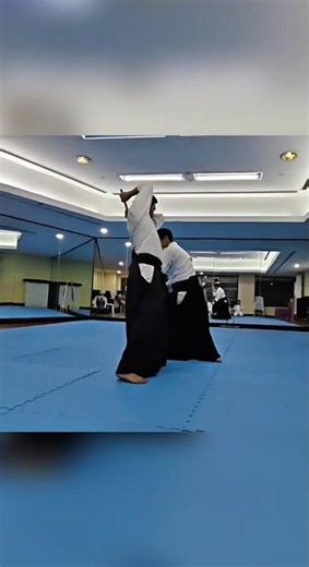 Jo Nage