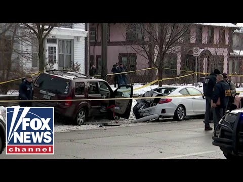 WATCH LIVE: Minneapolis mayor tells ICE to 'get the f--- out' after deadly shooting