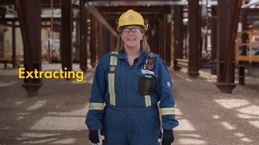 From gas extraction and liquefaction to shipping, trading, regasification, and delivery to customers. Follow the journey of liquefied natural gas (LNG) with Shell. Watch the full video: https://go.shell.com/4pq9S4U | Shell