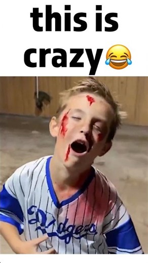 insane Halloween costume 😭😭