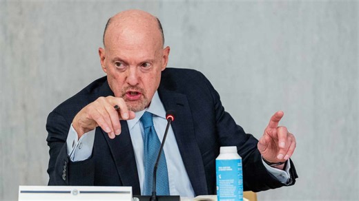 Jim Cramer picks gold over Bitcoin to balance a young investor’s portfolio