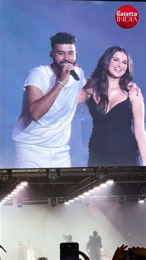 AP Dhillon and Tara Sutaria vibes to Thodi Si Daaru onstage together 🤍🖤#apdhillon #tarasutaria