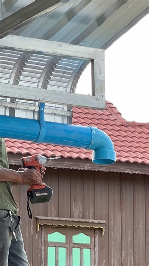 Very few people know how to make drainage pipes for corrugated iron roofs using water pipes | Creative Handmades Ideas Diy