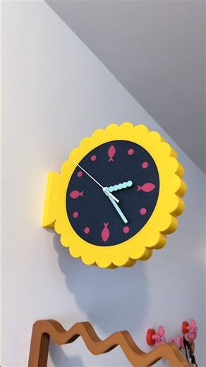 What time is it? Fish o’clock. 🐟⏰#creality #SPARKXi7Nano #3dprinting #3DPrintedClock #homedecor