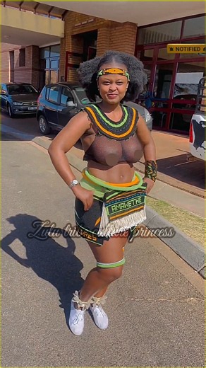 Meaning Of Amawethe Beaded Apron At Zulu Cultural Event Explained #shorts #zuluculture #tradition