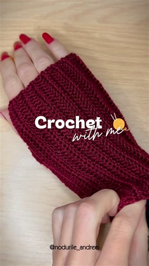 Easy Crochet Fingerless Gloves 🧶 Full Tutorial Available ✨