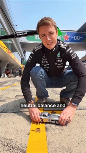 Oversteer and understeer. Phrases you hear a lot in F1. But what do they mean? 🤔