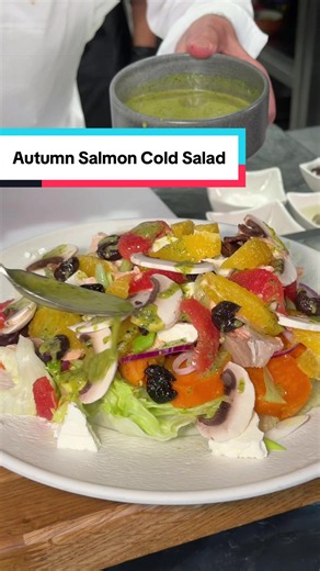 Eat or Pass? Autumn Salmon Cold Salad | Recipe for 2 people | Gluten Free Recipe Steaming: - Salmon: 200g – 250g - White wine: 3 tbsp (added to the water) - Water (ensure it does not touch the salmon) - Salt (season the fish when you put to steam) Steam the salmon over low heat for 15 minutes. Once steamed, allow it to cool. Salad: - Orange: 1 (pulp only) - Grapefruit: 1 (pulp only) - Mushrooms: 1 (thinly sliced) - Olives: 10 - Green onion: 1 (chopped) - Greek feta cheese: 100g (crumbled) - Red 