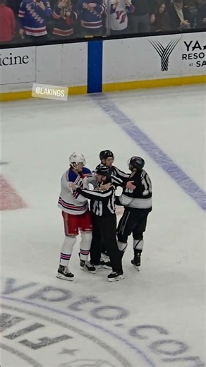 2025 LA Kings vs. NY Rangers Gloves off !!!!! #foryourpage #fyp #hockeyfight