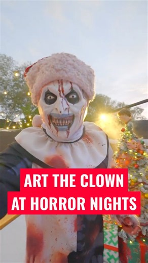 ART THE CLOWN SCARING ME on Terror Tram at Halloween Horror Nights
