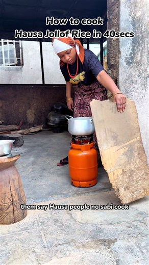 Hausa Jollof Rice Recipe in 40 Seconds