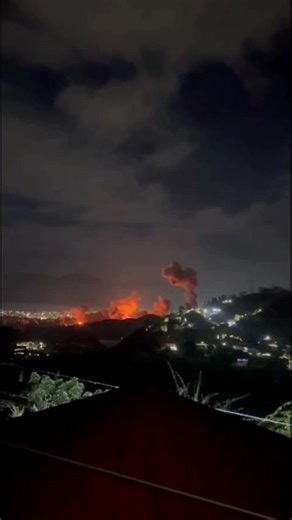 VIDEOS EMERGE OF EXPLOSIONS DURING US STRIKE Footage from Caracas and surrounding areas is circulating online showing the moments of the U.S. military strikes that President Donald Trump said led to the capture of Venezuelan President Nicolás Maduro and his wife, Cilia Flores. The videos depict several fiery explosions across the Venezuelan capital, with smoke billowing from key military and civilian sites. Residents also reported the presence of low-flying aircraft, adding to the chaos and fear