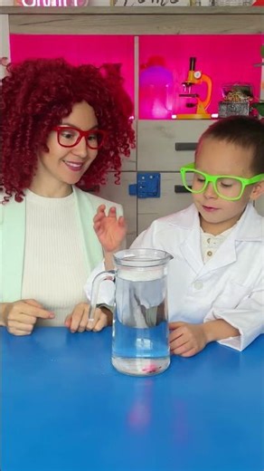 Fun Science Experiment! ✨ Try This at Home! #kids #fun