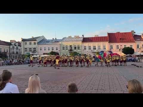 🔥☔ UMBRELLA — EPIC BRASS BAND COVER! RIHANNA × THE BASEBALLS 🎺💃