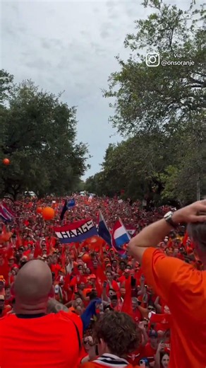 Um 9 Uhr! Oranje-Party weckt ganz Texas auf! 😂