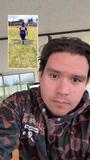 #duet with @SlideMVP #softball cardboard burns and staple cuts 😂 Like & follow 🥎 #softball #baseball #old