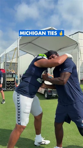 College Connections 🤝