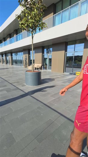 This is what you all want to turn Colney to?Julian Alvarez for me!