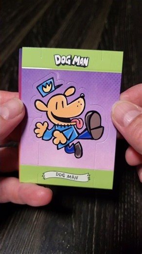 Dogman Series One Trading Cards #dogman #davpilkey #tradingcards #books #packopening