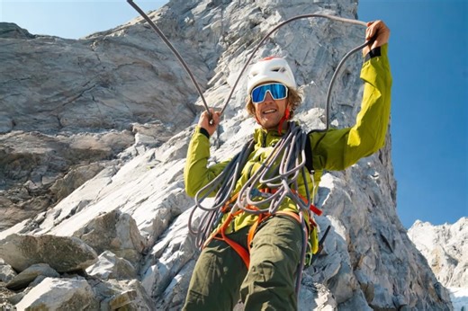 'Shattered hearts': Free solo pioneer dies after Squamish climbing accident | Daily Hive | News