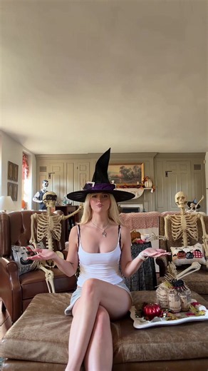soo nice of my ghosts to say hello to u guys !! just in time for spooky season 🎃