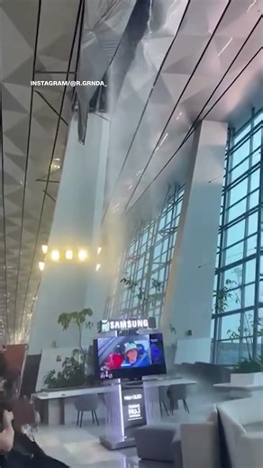 Airport ceiling collapses from heavy rainfall