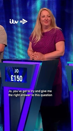 Savage question fail leaves player desperate to win penalty pot | Tipping Point 🪙