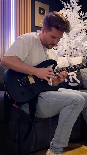 I couldn’t stop listening to this remix.. so I made this 🔥 #toolittletoolate