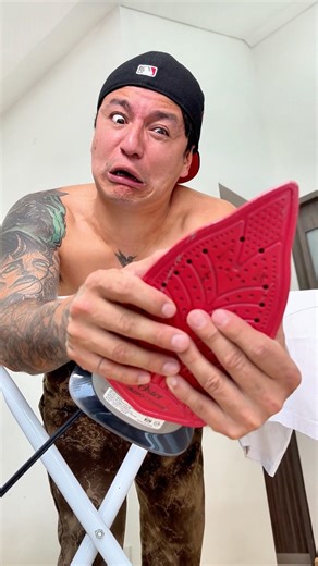 Cuando activas tu ultra instinto en un mal momento 🥴