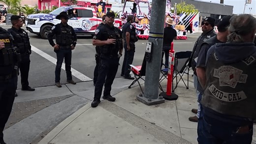 Clovis Rodeo Parade dispute raises First Amendment questions after police order bikers out