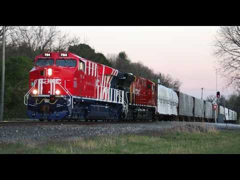 KCS 704 Leads 253 plus more on CPKC Heavener Sub