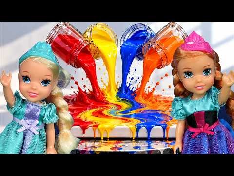 Pour Painting ! 🎨 Elsa & Anna toddlers -  world of colors - Satisfying paint mixing, swirls