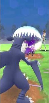 Mewtwo Destroys Leader Sierra! 🔥🐼 #PokemonGO