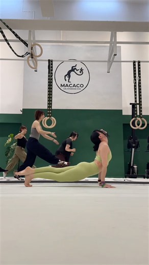 Move with control. Build real strength #vinyasa #yogateacher #flexibility #yoga #mobility