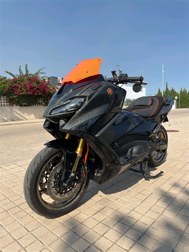 Yamaha Tmax 560 2024 Fully Modified: Stage 3 Engine & Carbon Fairing 🔥