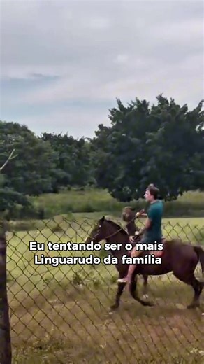 Tendências de Moda e Cuidado Pessoal com Felipe Heystee