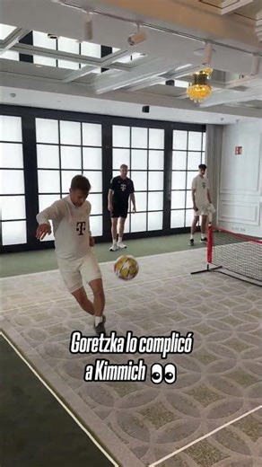 ¡KIMMICH Y GORETZKA SON CRACKS HASTA EN EL FUTBOL-TENIS! #Shorts