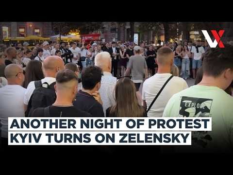 Kyiv Protesters Demand Elections & Transparency Amid Corruption Scandal | VERTEX