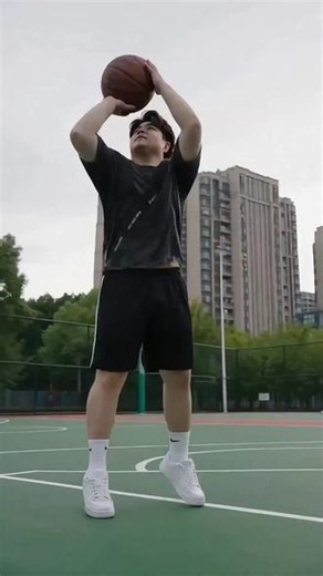 男生夏季潮流大码冰感曼巴棉短袖T恤，遮肉显瘦，90-290斤 #品质男装#大码男装#短袖#夏季穿搭#冰感面料