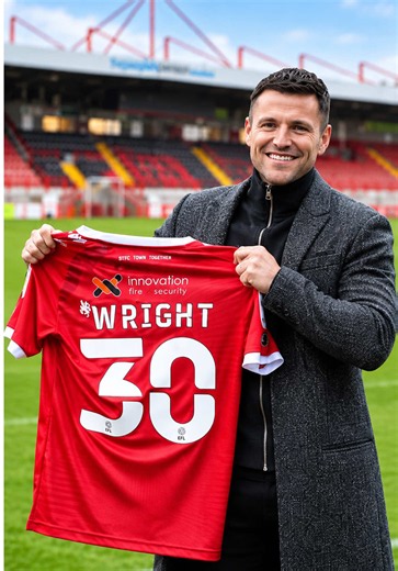 Mark Wright's Professional Football Debut for Crawley Town