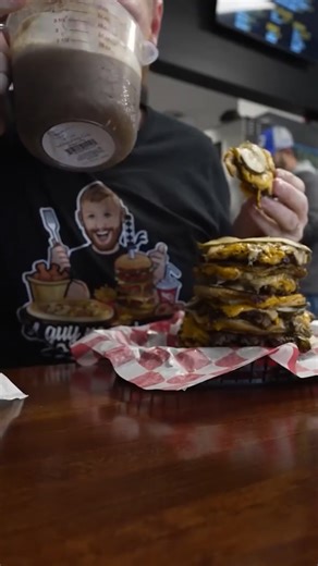 Facing the cheesiest burger challenge