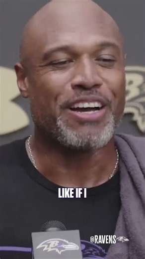 DC Anthony Weaver compares #treyhendrickson to #jjwatt, don't take this lightly! #ravens