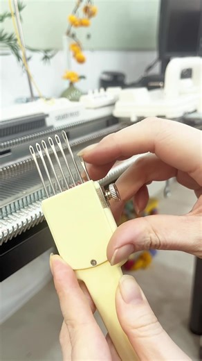 Essential Knitting Machine Toolkit for Craft Enthusiasts