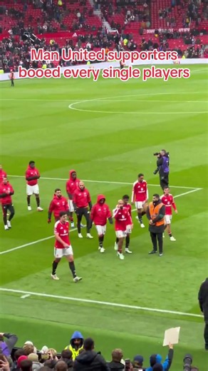 As soon as Michael Carrick left the WHOLE Stretford End booed every single player after the 0-3 defeat to Bournemouth. #manchesterunited #manunited #afcbournemouth #premierleague
