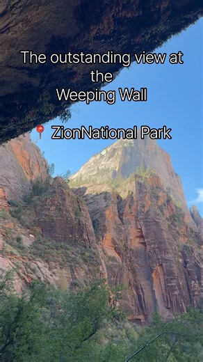 The Weeping Wall. Zion National Park.