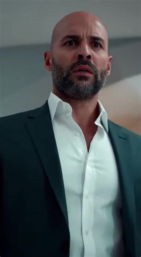 The chairman's fiancée was burning his daughter's hair, and I intervened. After that, I thought I would be fired... But what the chairman did surprised me and my whole family - the police raided the place... Chapter 1: The Wolf in Designer Heels “No! For the love of God, stop!” My scream tore through the silence of the pristine marble kitchen, shattering the quiet of the morning. My hands, usually steady from thirty years of folding laundry and polishing silver, were shaking violently as I lunge