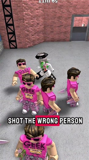 BEATING THE WHOLE SERVER with MY CLONES On MURDER MYSTERY 2 😱 #roblox #robloxshorts #mm2