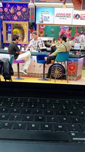 Gullu story about his roadies journey with #ElvishYadav #Gullu #BiggBoss20 https://t.co/WcEQFyr3ni