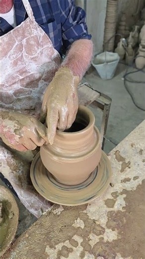 Pottery art #handmade #ceramic #pottery